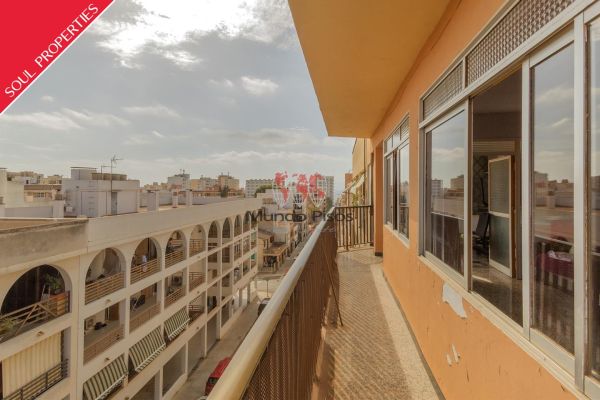 Spacious penthouse without lift just a few metres from the sea in El Arenal, Llucmajor, Illes Balears