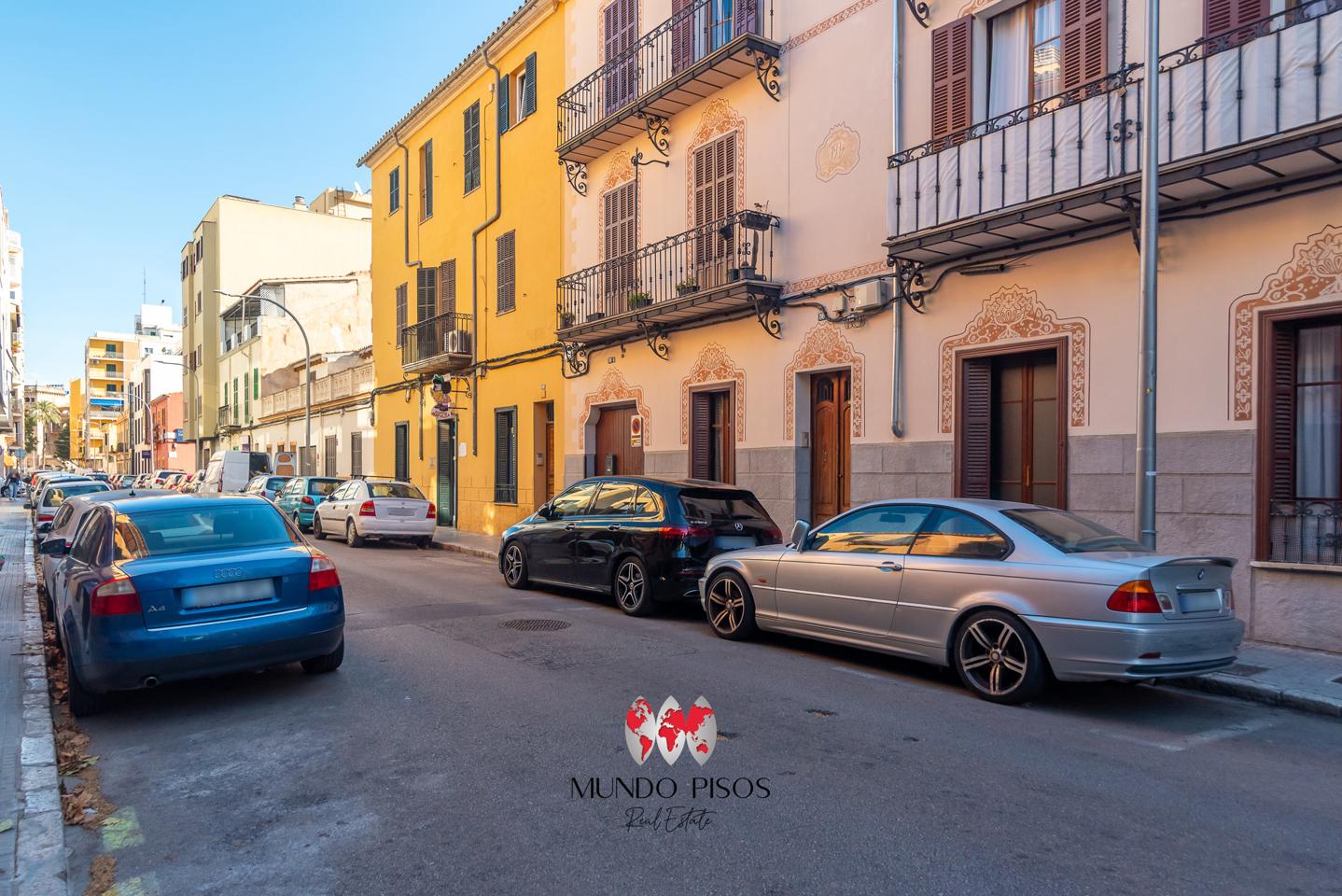 Ground floor with no roof terrace, in the Plaza de Toros area, Palma de Mallorca, Balearic Islands.