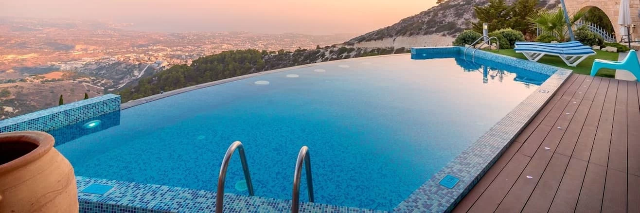 Casas y pisos con piscina en Mallorca