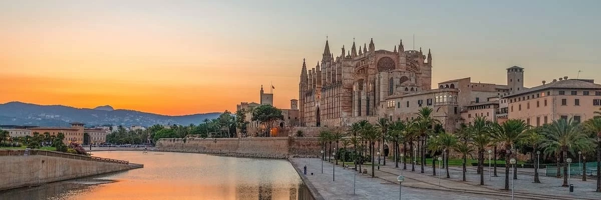 Vivir en el centro histórico de Palma: encanto y desafíos