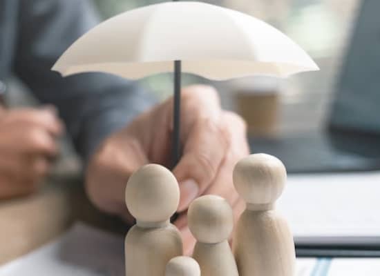 ¿Es obligatorio contratar el seguro de vida con el banco al firmar tu hipoteca?